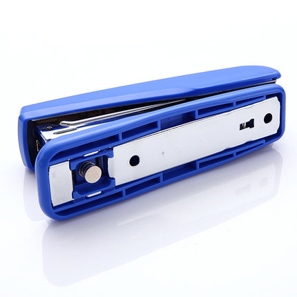 得力0306订书机12号针订