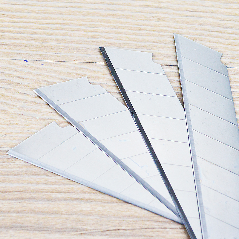 得力2011大号美工刀片 18mm大号加厚壁纸刀片裁纸刀片切割刀片 10片/盒